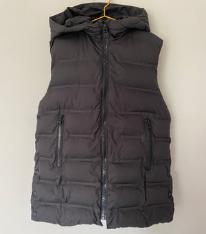 Zara Sleeveless Puffer | 9-10 yrs (preloved) KindFolk