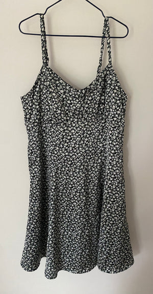 Hollister Dress | size XS (preloved) KindFolk