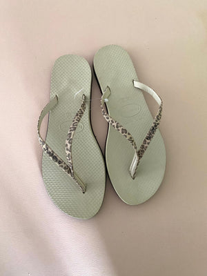 Havaiana’s | eu 29-30 (preloved) KindFolk