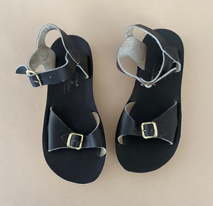 Salt-Water Sandals | Dark brown | KindFolk